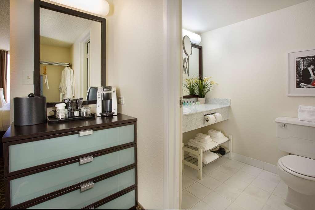 Red Lion Inn & Suites Olympia, Governor Hotel חדר תמונה
