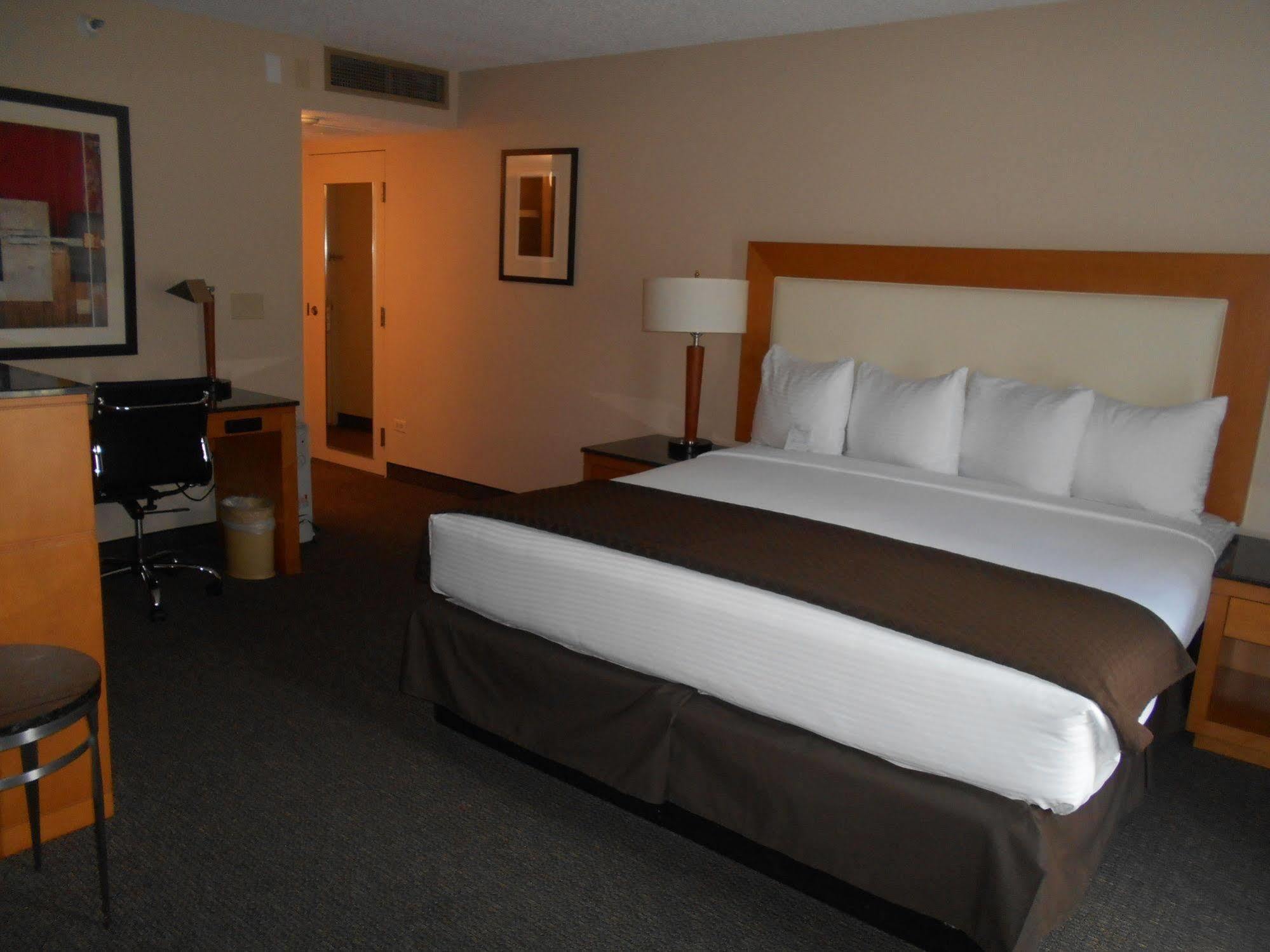 Red Lion Inn & Suites Olympia, Governor Hotel מראה חיצוני תמונה