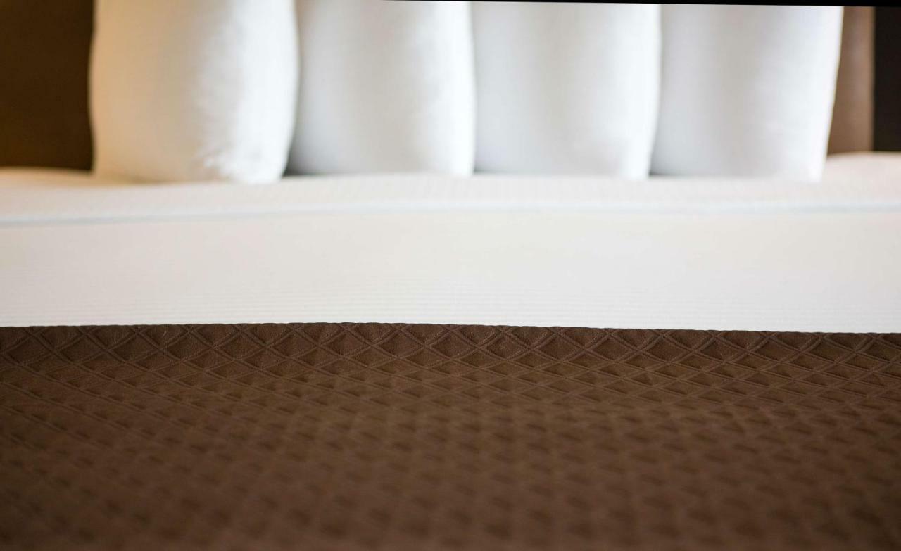 Red Lion Inn & Suites Olympia, Governor Hotel מראה חיצוני תמונה