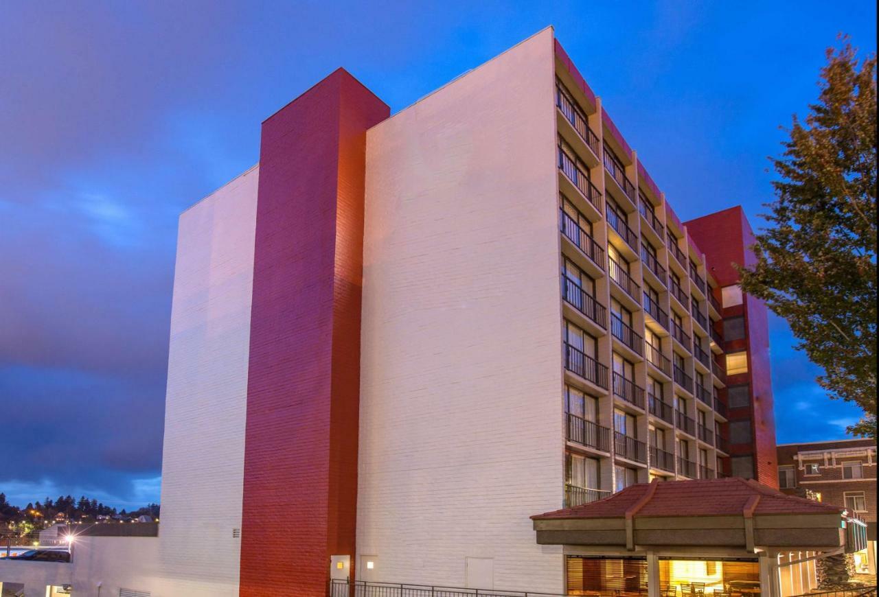 Red Lion Inn & Suites Olympia, Governor Hotel מראה חיצוני תמונה