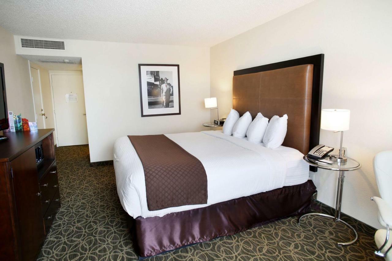Red Lion Inn & Suites Olympia, Governor Hotel מראה חיצוני תמונה